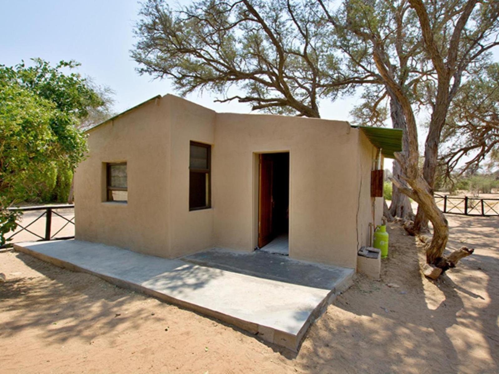 Brandberg White Lady Lodge Uis Luaran gambar