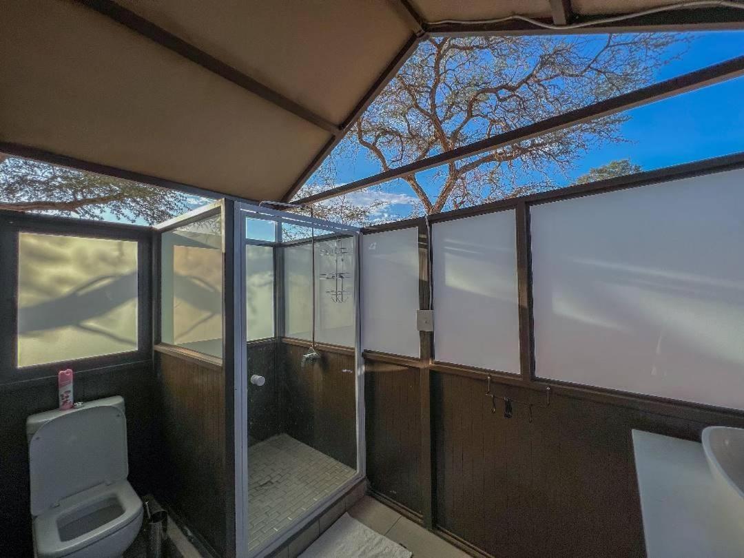 Brandberg White Lady Lodge Uis Luaran gambar
